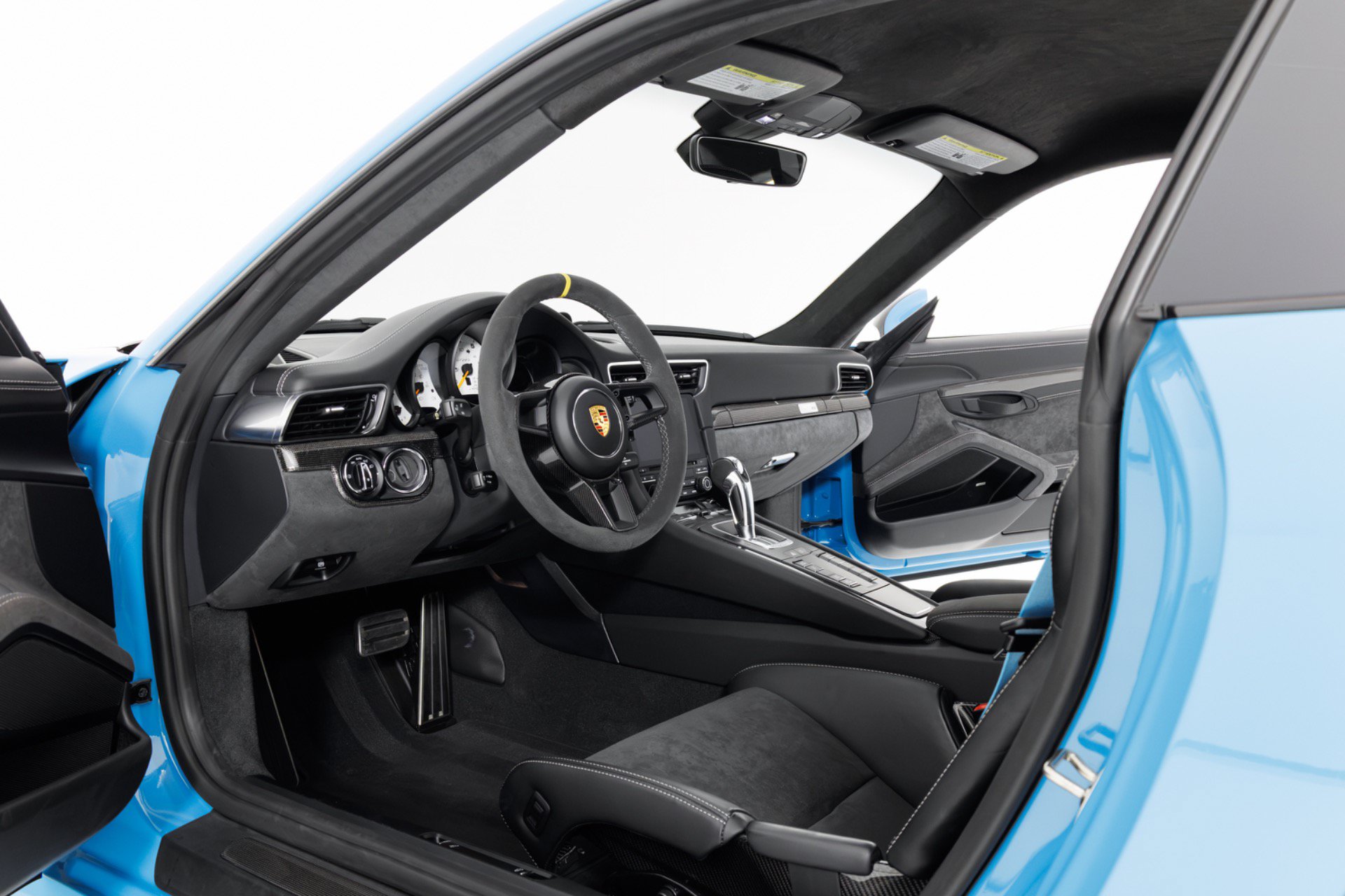 Used 2019 Porsche 911 GT2 RS RWD image 14