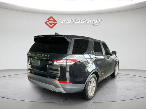 Used 2020 Land Rover Discovery SE AWD/4WD image 3