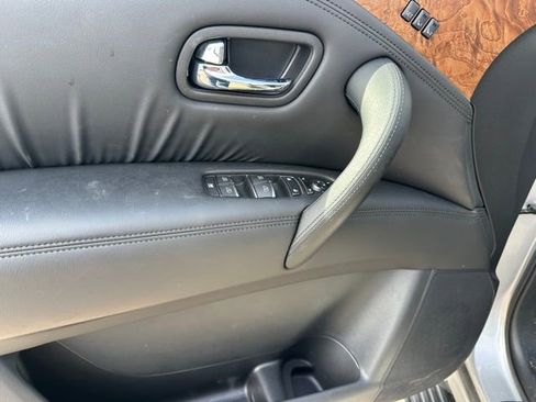 Used 2024 Nissan Armada SL AWD/4WD image 21