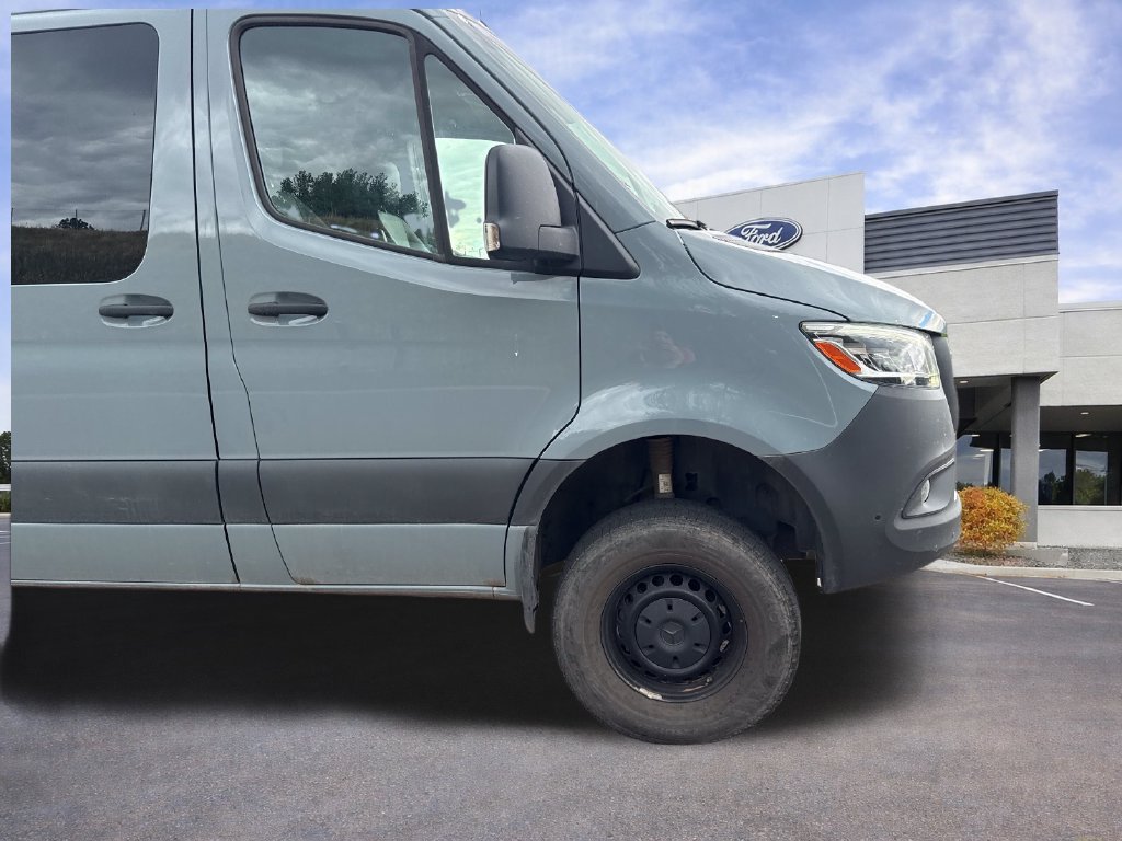 Used 2025 Mercedes-Benz Sprinter 2500 image 29