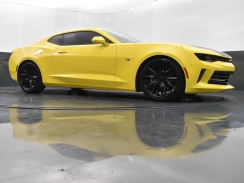 Used 2016 Chevrolet Camaro LT w/ RS Package image 37