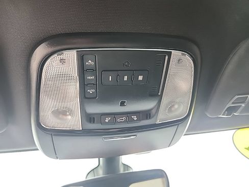 Used 2021 Dodge Durango SRT w/ Black Package AWD/4WD image 26