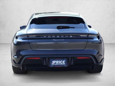 Used 2022 Porsche Taycan 4 Cross Turismo AWD/4WD image 8