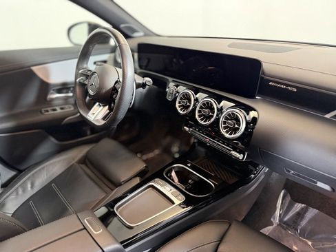 Used 2024 Mercedes-Benz CLA 35 AMG 4MATIC image 10