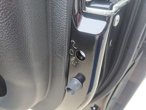 New 2026 RAM 1500 Laramie w/ Night Edition image 93