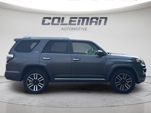 Used 2017 Toyota 4Runner Limited AWD/4WD image 39