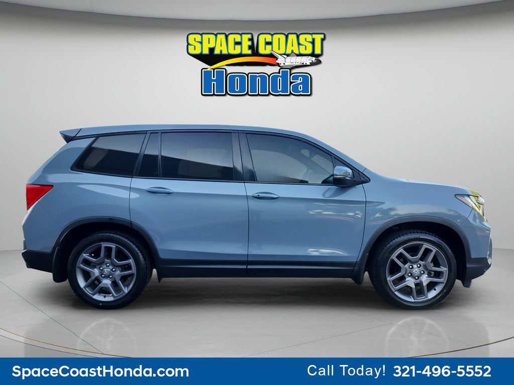 Used 2022 Honda Passport EX-L image 2