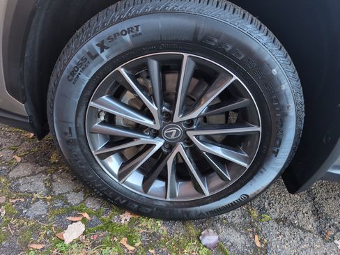 Used 2022 Lexus NX 350 NX 350 Premium image 12