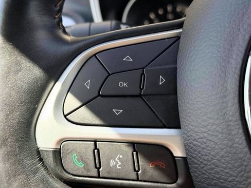 Certified 2018 Jeep Compass Latitude w/ Popular Equipment Group AWD/4WD image 23