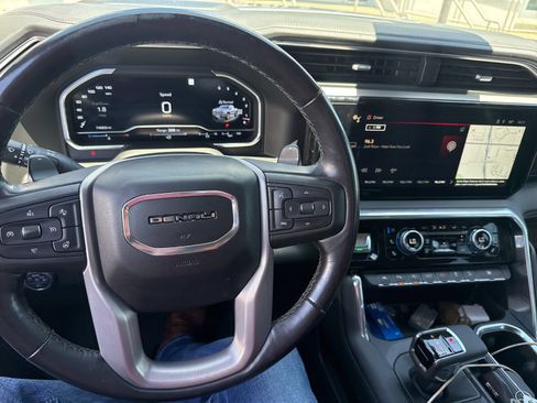 Used 2023 GMC Sierra 1500 Denali w/ Denali Reserve Package AWD/4WD image 20