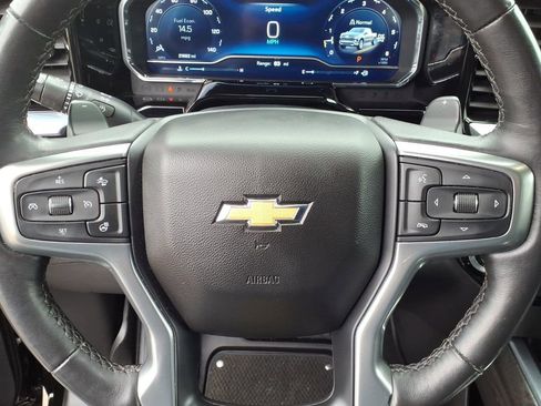 Certified 2022 Chevrolet Silverado 1500 LTZ w/ Technology Package image 15