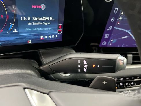 New 2026 Chevrolet Equinox LT FWD image 18