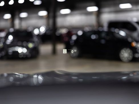 Used 2025 BMW M850i xDrive image 43