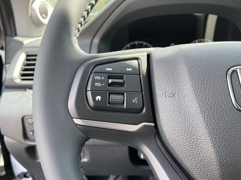 New 2025 Honda Ridgeline RTL image 15