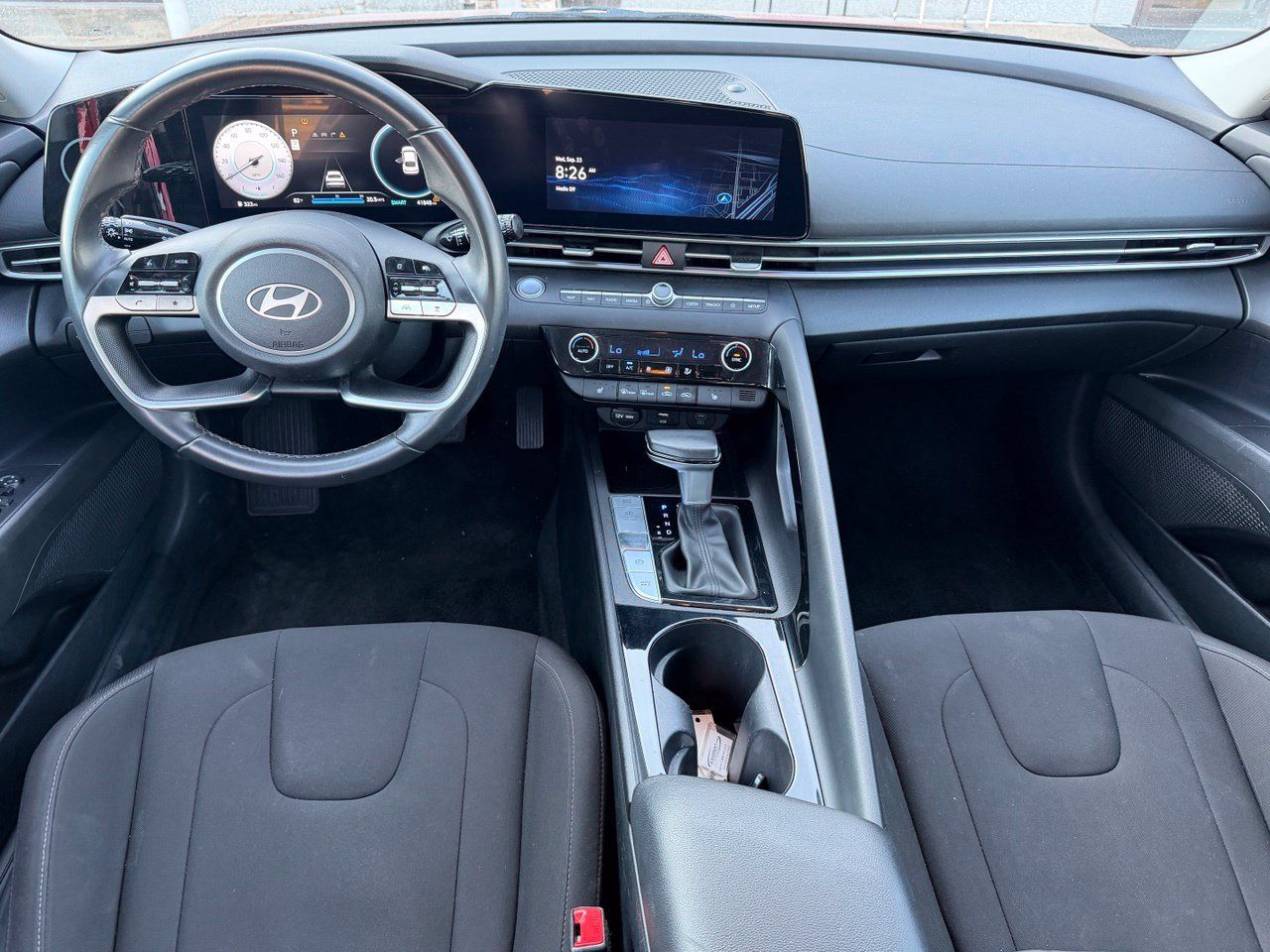 Used 2025 Hyundai Elantra SEL FWD image 8