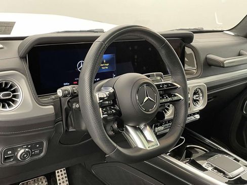 Used 2025 Mercedes-Benz G 63 AMG 4MATIC image 4