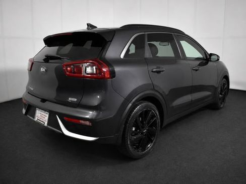 Used 2018 Kia Niro EX w/ EX Touring Graphite Edition FWD image 4