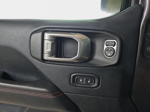 Used 2019 Jeep Wrangler Unlimited Rubicon AWD/4WD image 28