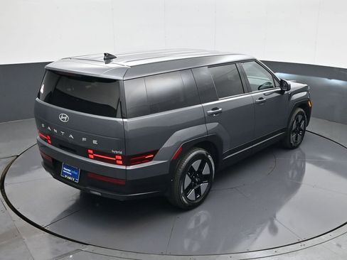 Certified 2026 Hyundai Santa Fe SE image 18