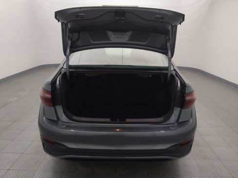 Used 2025 Volkswagen Jetta Sport image 29