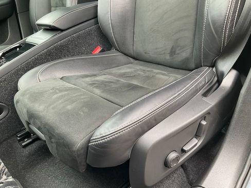 Used 2021 Volvo XC40 P8 Recharge AWD/4WD image 18