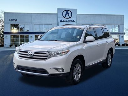 Used 2011 Toyota Highlander 2WD