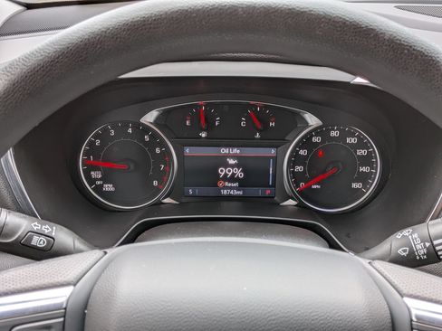 Used 2025 Chevrolet Blazer LT FWD image 20