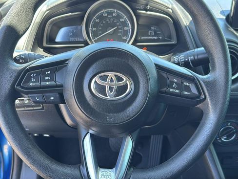 Used 2019 Toyota Yaris LE FWD image 16