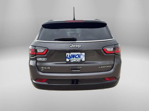 Used 2023 Jeep Compass Limited w/ Elite Group AWD/4WD image 4