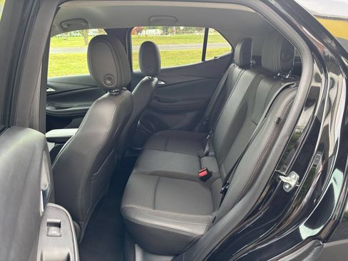 Used 2025 Buick Encore GX Preferred FWD image 24