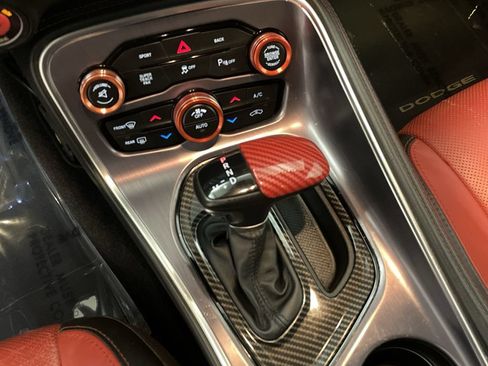 Used 2016 Dodge Challenger R/T Plus RWD image 10
