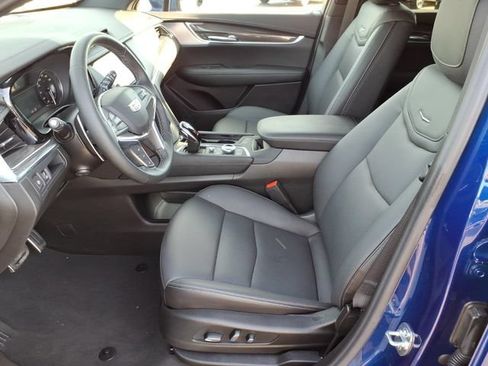 Certified 2025 Cadillac XT5 Sportv AWD/4WD image 5