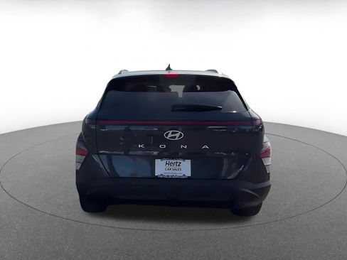 Used 2025 Hyundai Kona SEL image 12
