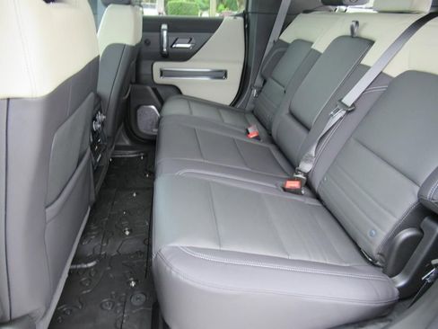 New 2026 GMC Hummer EV SUV image 30