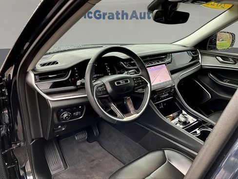 Used 2023 Jeep Grand Cherokee 4WD 4xe image 21