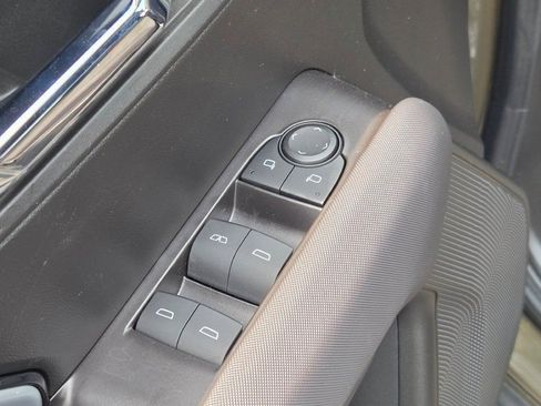 Used 2024 Chevrolet Colorado Z71 w/ Advanced Trailering Package AWD/4WD image 21