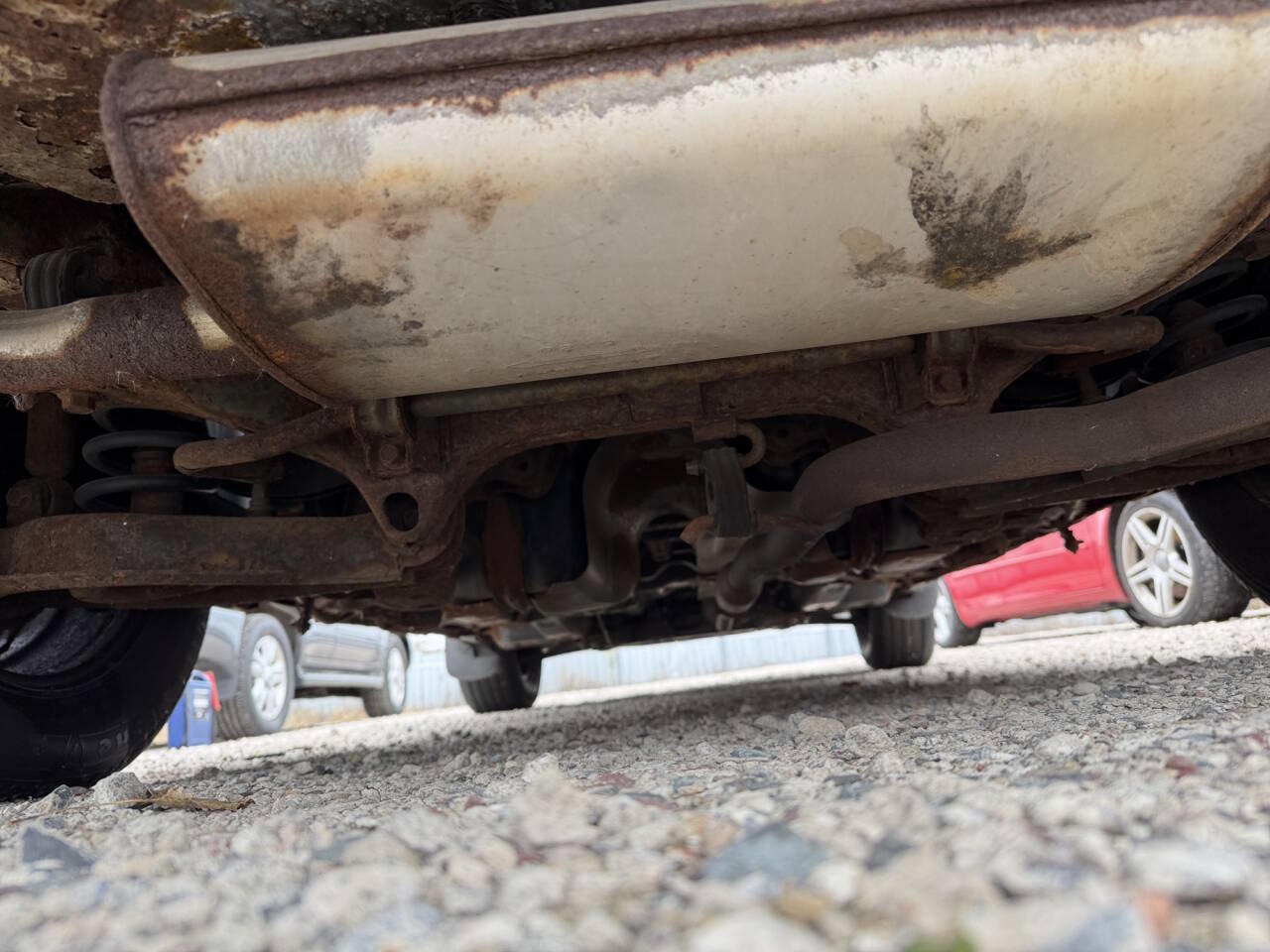Used 2003 Saturn Vue 2WD w/ PWR Pkg image 16