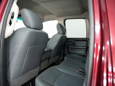 Used 2017 RAM 1500 Express image 33