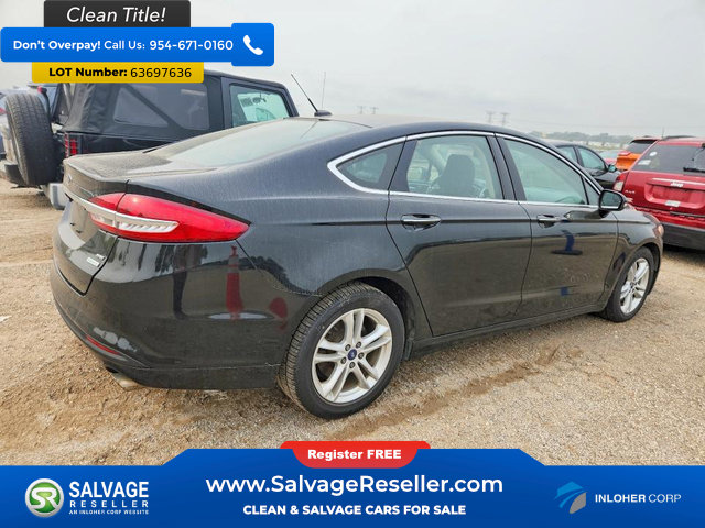 Used 2018 Ford Fusion SE w/ Fusion SE Technology Package FWD image 4