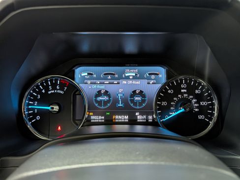 Used 2020 Ford Expedition Platinum image 19