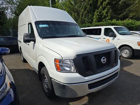 Used 2020 Nissan NV 2500 S w/ Vinyl Seat Package RWD image 4