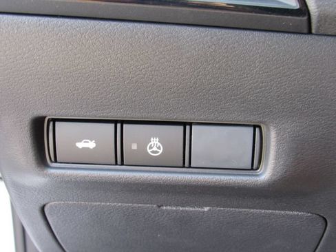 New 2026 Nissan Sentra SV w/ SV Convenience Package FWD image 26