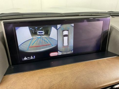 Used 2017 Lexus LX 570 4WD image 12