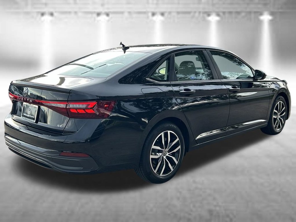 Certified 2026 Volkswagen Jetta SE FWD image 6