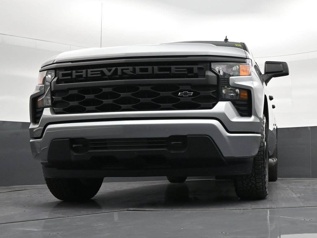 Used 2026 Chevrolet Silverado 1500 Custom w/ Turbomax Blackout Package RWD image 30