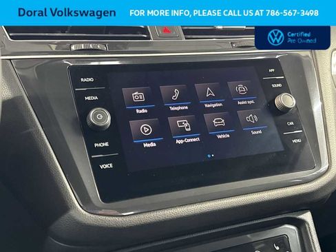 Certified 2023 Volkswagen Tiguan SE image 18