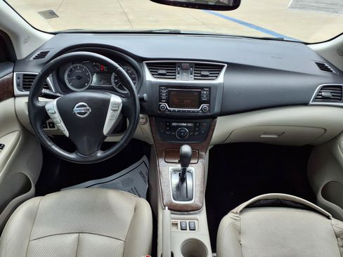 Used 2015 Nissan Sentra SL FWD image 4