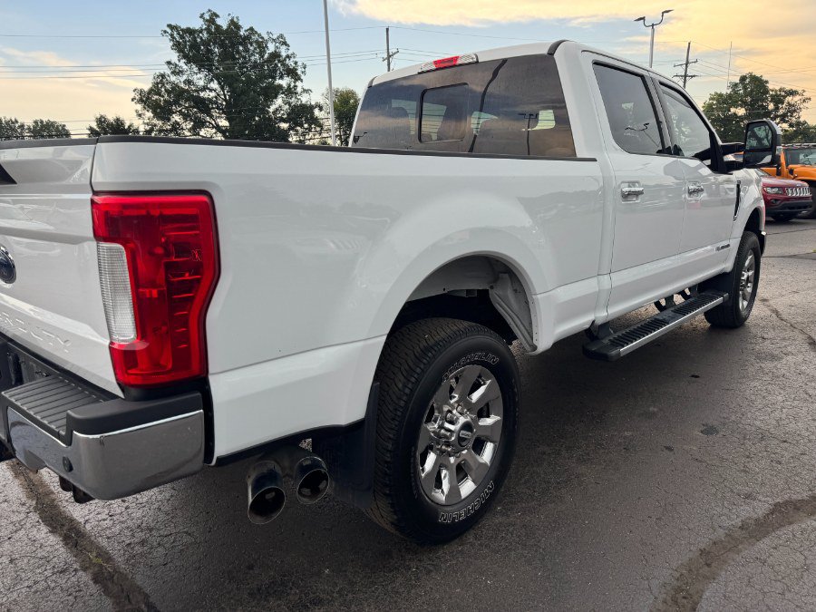 Used 2019 Ford F250 XLT w/ XLT Premium Package AWD/4WD image 11