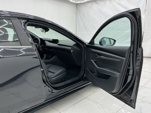 Used 2021 MAZDA MAZDA3 s FWD image 17