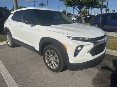 Used 2024 Chevrolet TrailBlazer LS w/ LS Convenience Package